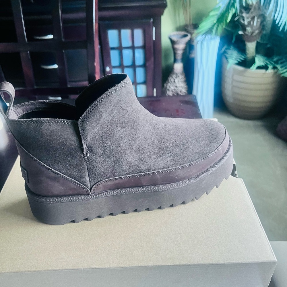 Ugg Alina ultra mini platform